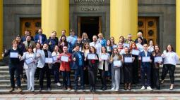 В Апараті Верховної Ради України вручили сертифікати учасникам Програми стажування молоді