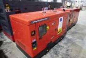 Варшава передала 60 генераторов Киеву и привезут еще