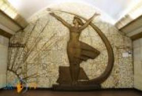 В Киеве демонтируют еще 15 объектов и отдельных элементов, связанных с рф и ссср