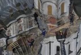 Ремонтно-восстановительные работы по консервации поврежденной крыши Лавры завершены