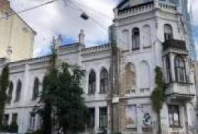 Суд поддержал решение о возвращении в коммунальную собственность флигеля усадьбы Терещенко