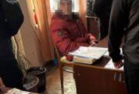 В Киевской области задержали чиновника госпредприятия за вымогательство взятки за аренду помещений