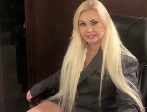 Зовсім змінилися: популярна співачка шокувала світлинами дорослих доньок