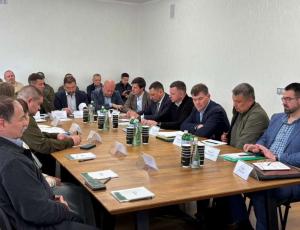 Удосконалення законодавства у сфері лісових репродуктивних ресурсів: відбулася виїзна нарада профільного Комітету