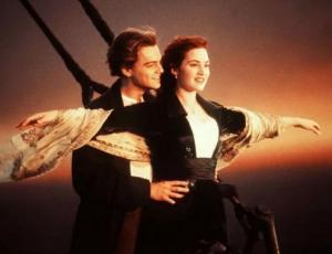 Леонардо Ді Капріо розривається між своєю дівчиною та колегою по фільму «Титанік»