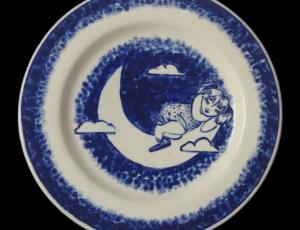 «Тарілки у розписі Яніни Баргілевич створюють у оселі особливий затишок», — колекціонерка Людмила Карпінська-Романюк