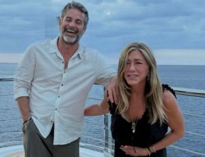 Дженніфер Еністон і Джим Кертіс почали планувати своє весілля: де вони хочуть влаштувати святкування