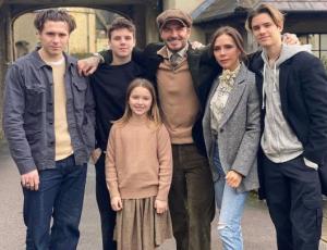 То де ж відео «недоречного» танцю: правда про конфлікт Брукліна та Вікторії Бекхем