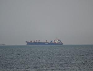 Поставки нефти через Ормузский пролив упали на 97%