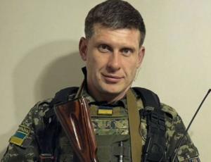 Зірка серіалу «Коли ми вдома», який став десантником, отримав «Золотий хрест» від головкому ВСУ