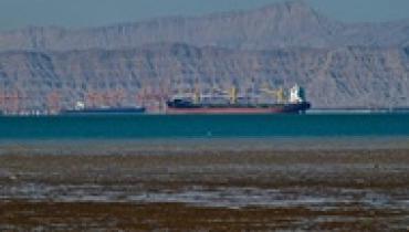 Индия купила нефть у Ирана после снятия санкций США - СМИ