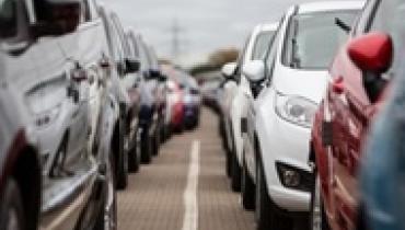 ЕС отложил запрет на дизельные и бензиновые автомобили