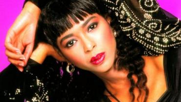 Померла поп-зірка 80-х Айрін Кара, виконавиця хіта з фільму «Танець-спалах»