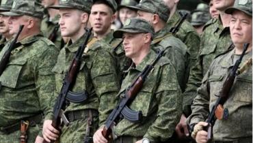 Справи геть кепські: російські командири під страхом смерті вимагають у підлеглих десятки тисяч доларів