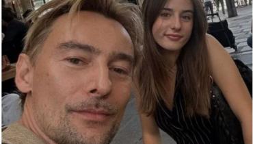 Сказав «люблю» 20 мовами: Бадоєв зворушив фанатів романтичним привітанням