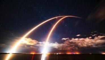 SpaceX запустила две ракеты со спутниками Starlink