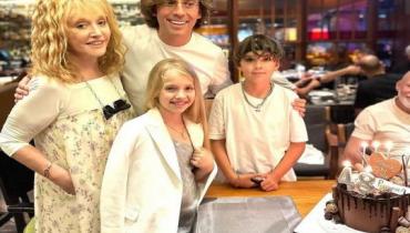 Лукашенко несподівано розсипався в компліментах Пугачовій