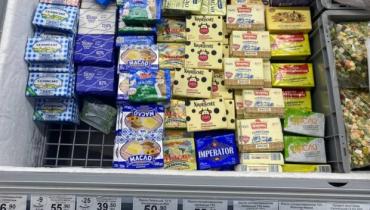 Можна брати два десятки: в Україні супермаркети знизили ціни на яйця, вершкове масло та олію