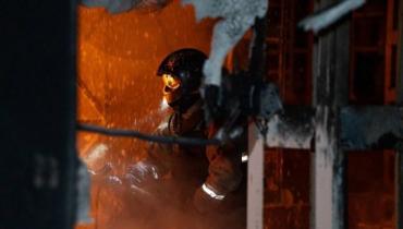 Дрони ворога масовано атакували вночі Одесу: є руйнування та поранені (фото, відео)