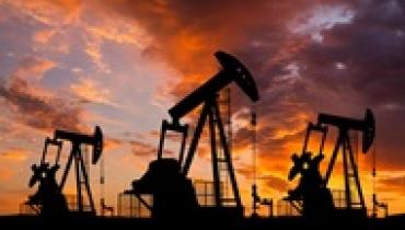 Нефть отреагировала на новые удары США по Ирану