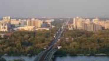 В Киеве с 25 апреля начнут ремонт путепровода на Броварском проспекте: движение транспорта ограничат