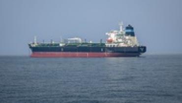 Стоимость фрахта нефтяных супертанкеров рекордно взлетела