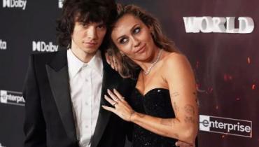 Майлі Сайрус виходить заміж за музиканта Макса Морандо: що відомо