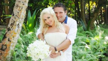 «Про любов я просила Бога»: Катерина Бужинська оригінально привітала чоловіка з 12-річчям шлюбу