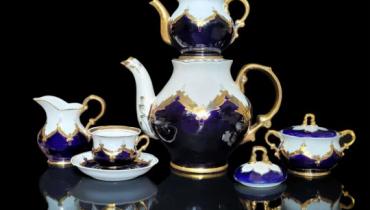 «Баранівський сервіз „Бутон“ було подаровано президенту США Ніксону», — колекціонерка Людмила Карпінська-Романюк