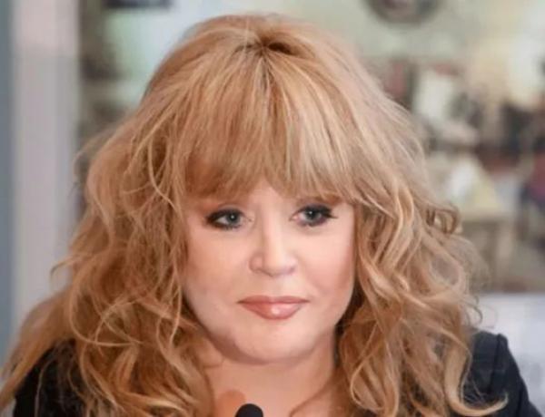 Алла Пугачова відсвяткувала 77-річчя: показала всіх дітей і онука