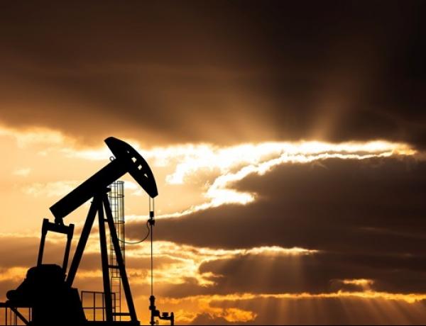 Цены вырастут: запасы нефти рекордно падают - СМИ