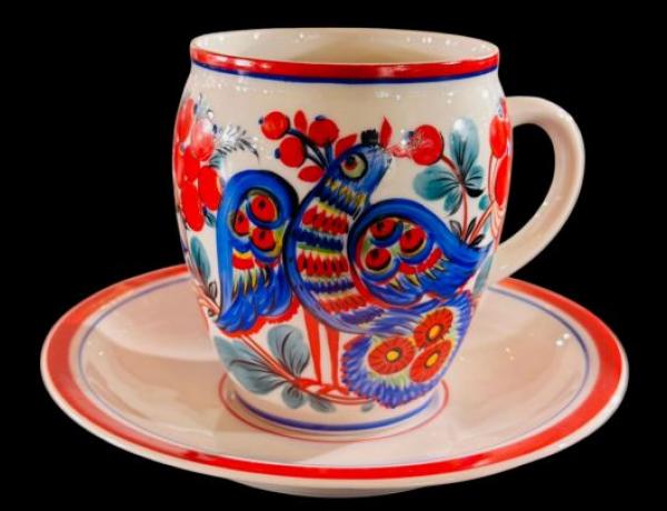 «Сервіз „Калиновий рай“ з петриківським розписом — порцеляновий шедевр», — колекціонерка Людмила Карпінська-Романюк