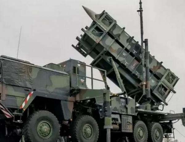 Дві країни пообіцяли дати Україні ракети для Patriot або їх заміну