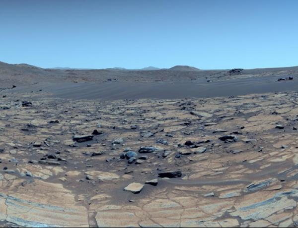 Древний Марс мог быть тёплым и дождливым, а не ледяным - учёные