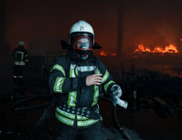 Удар по Запорожью: разрушенные дома и пятеро раненых, среди них — ребенок