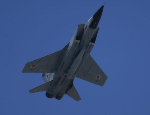 Россия второй раз за ночь подняла в небо МиГ-31К: враг запустил 