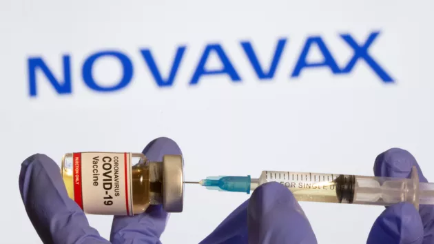 В Novavax заявили об эффективности своей вакцины против южноафриканского COVID-19