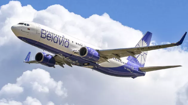 Самолет Belavia подал сигнал бедствия – следовал из Минска в Анталию