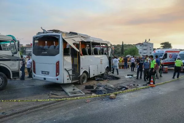 В Турции перевернулся автобус с туристами из России: есть погибшие и много раненых